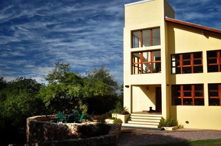 Cabañas El Mirador La Falda Exterior foto